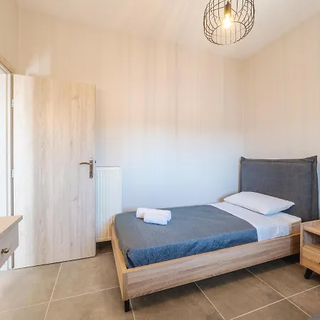 M&k - Maria's Stylish Near Alykes Apartment Corfu (city)