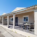 M&k - Maria's Stylish Near Alykes 아파트 Corfu (city)